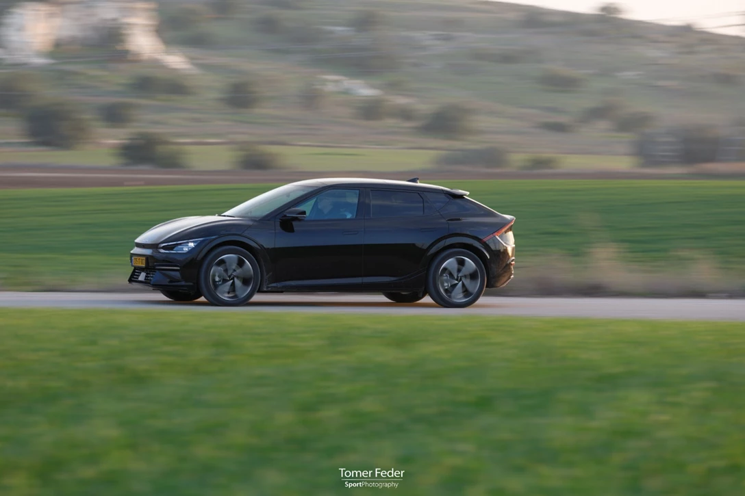 1675138-FTomer_KIA-ev6-126.jpg