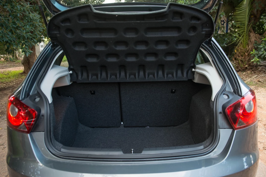 1672770-by benny doutsh (52 of 57).jpg