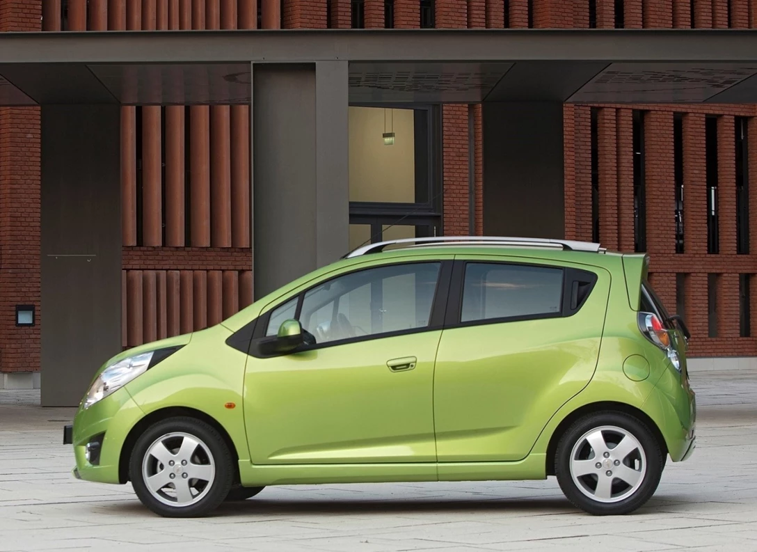 1642762-Chevrolet-Spark-2014-05.jpg