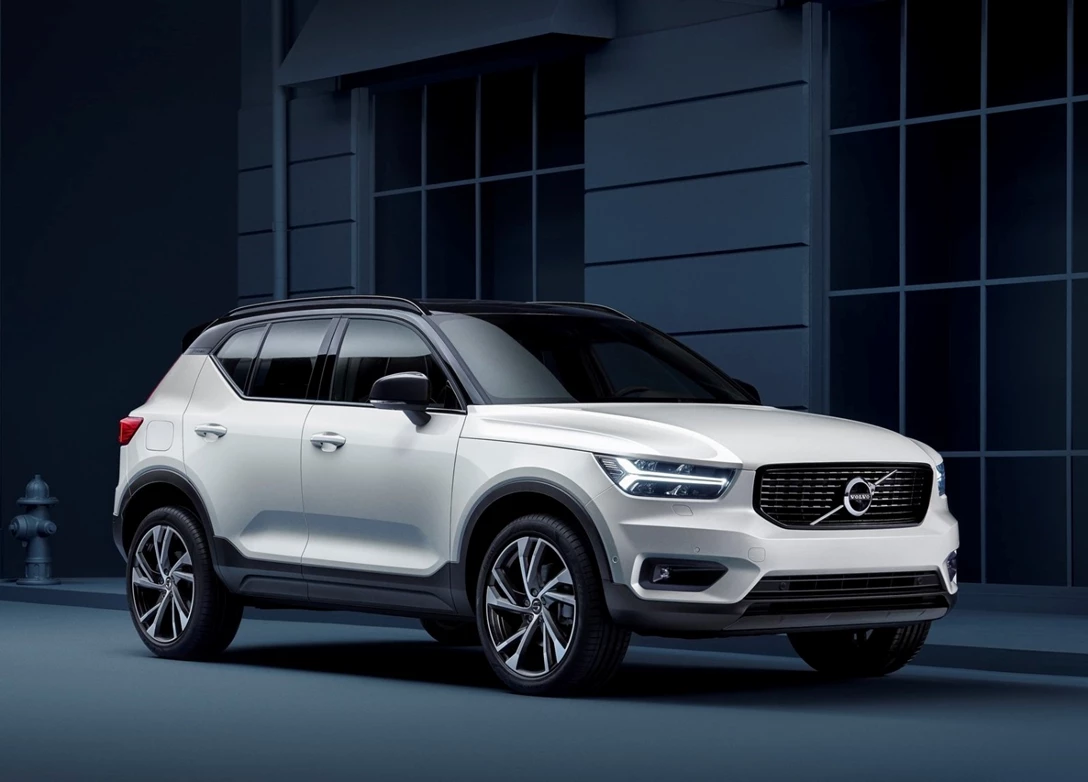 1674547-Volvo-XC40-2019-01.jpg