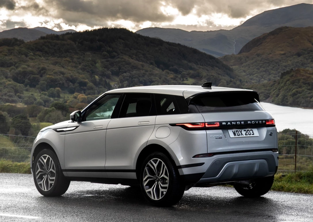 1676558-Range-Rover-Evoque-2023-02.jpg