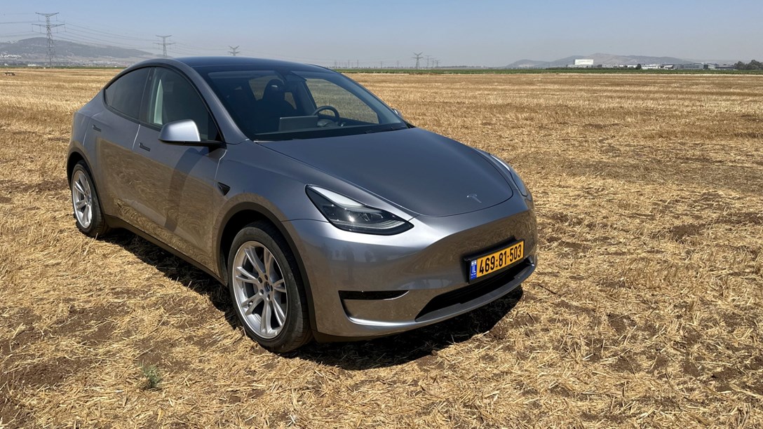 1685258-MODEL Y RWD - 14-min.jpeg