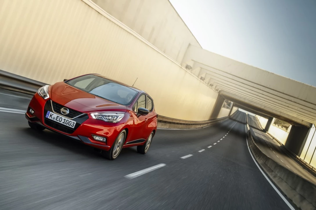 1610765-More Micra Live Event - Red Micra Xtronic - Dynamic Front 26.jpg