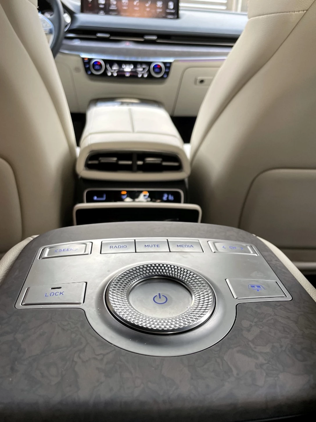 1669856-G80E - 114.jpg