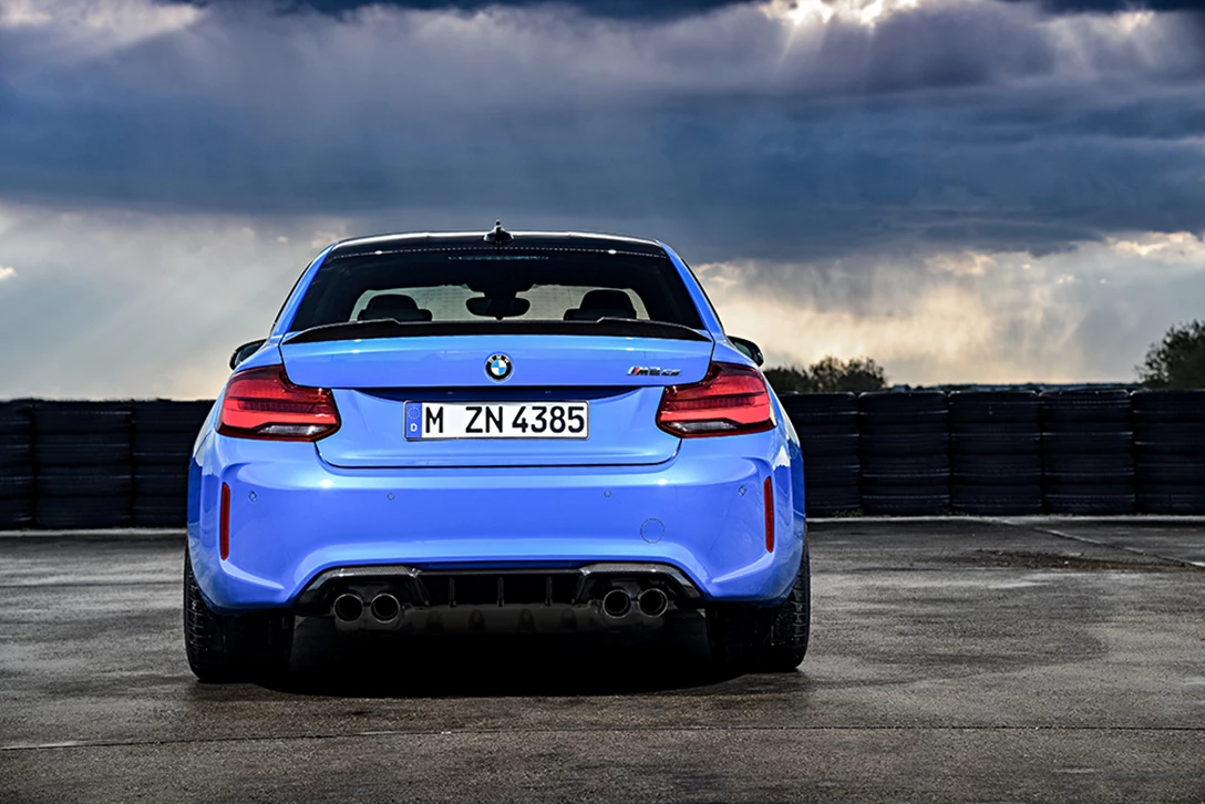 1624746-P90374196_highRes_the-all-new-bmw-m2-c.jpg