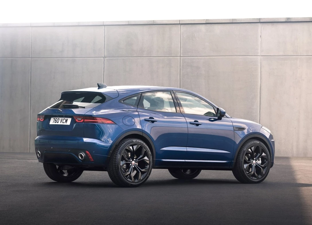 1682206-Jaguar-E-Pace-2023-02.jpg