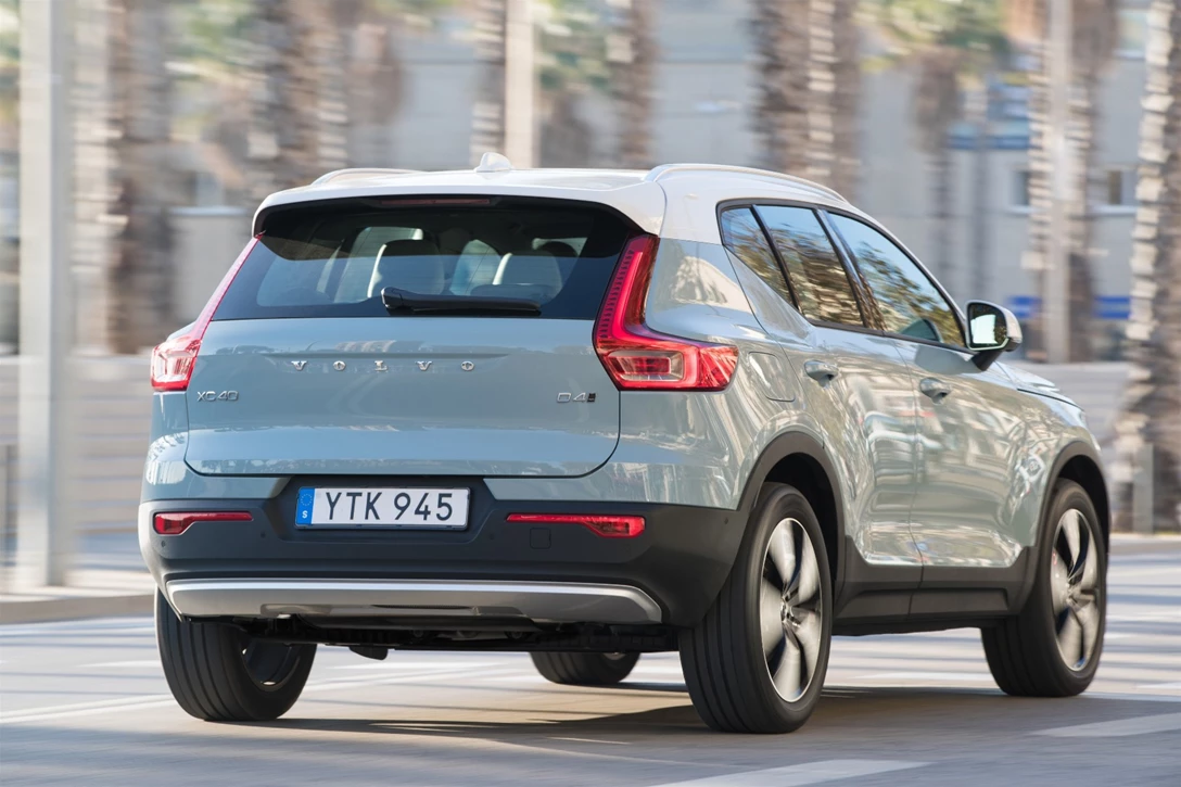 1595373-217090_Volvo_XC40.jpg
