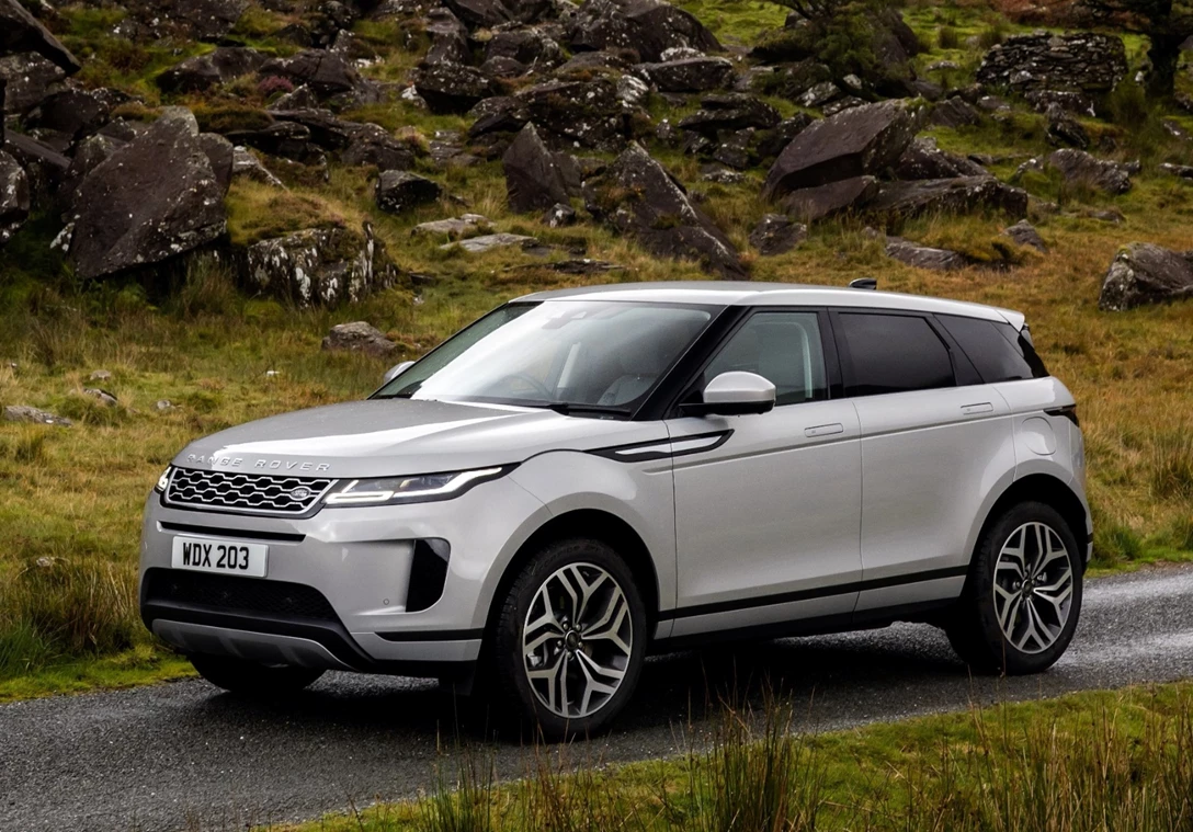 1676560-Range-Rover-Evoque-2023-04.jpg