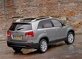 1686456-Kia-Sorento-2012-03.jpg