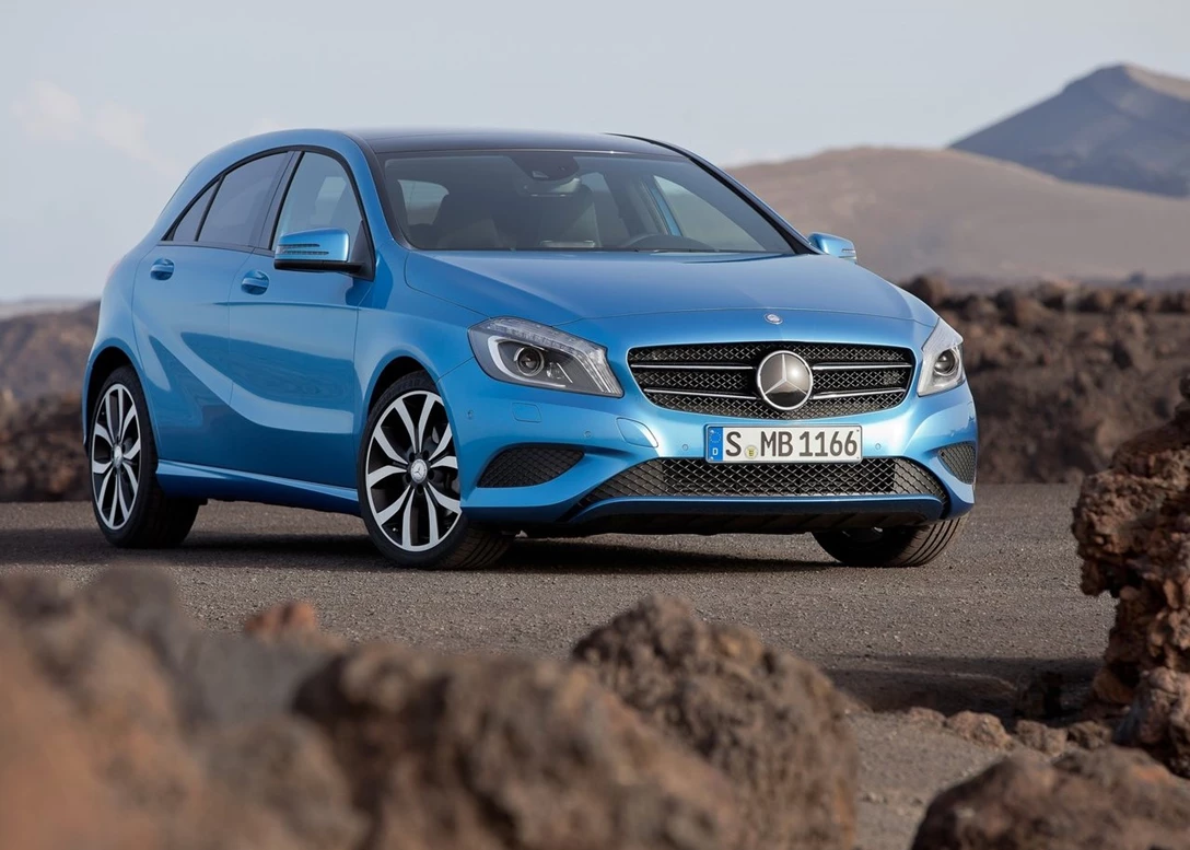 1647224-Mercedes-Benz-A-Class-2013-1280-04.jpg