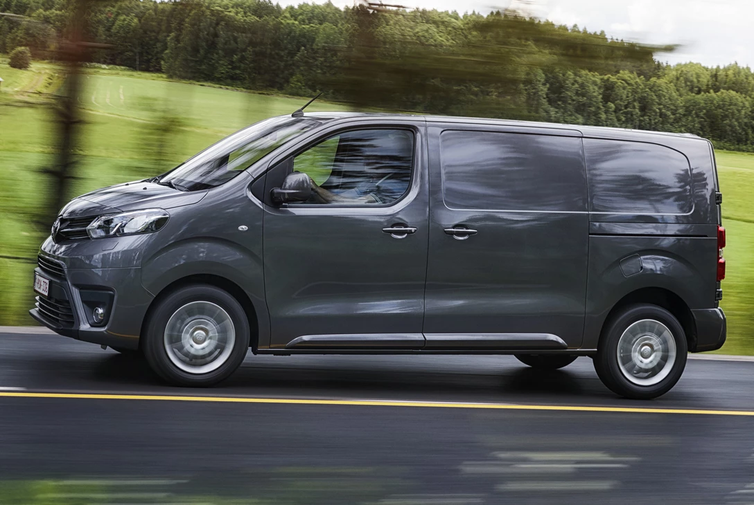 טויוטה פרואייס