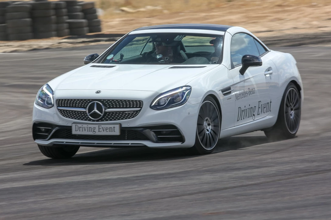 1595876-אירוע נהיגה מרצדס AMG מסלול שדה תימן 2018 (1).jpg