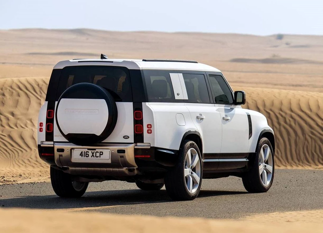 Land_Rover-Defender_90-2025 (15).jpg