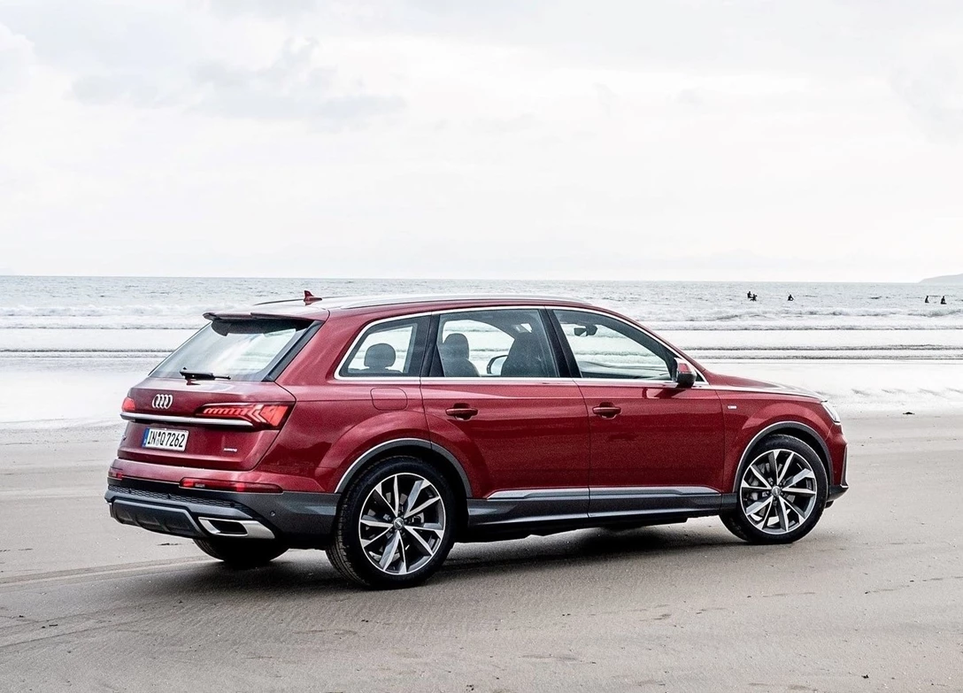 1681275-Audi-Q7-2023-02.jpg