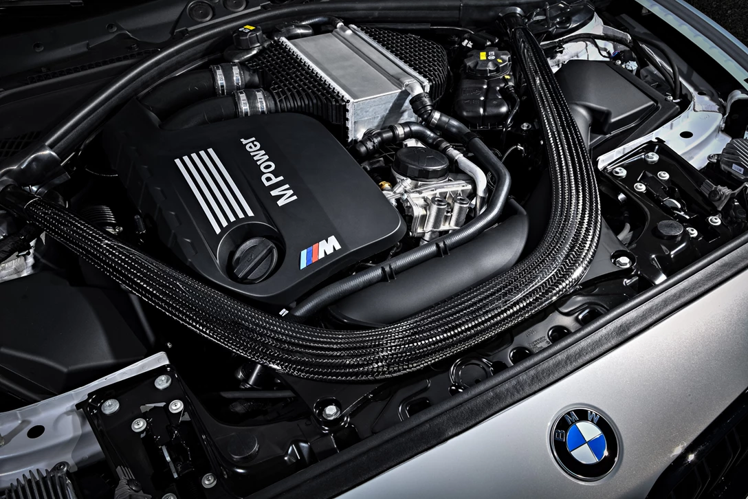 1605927-P90298682_highRes_the-new-bmw-m2-compe.jpg