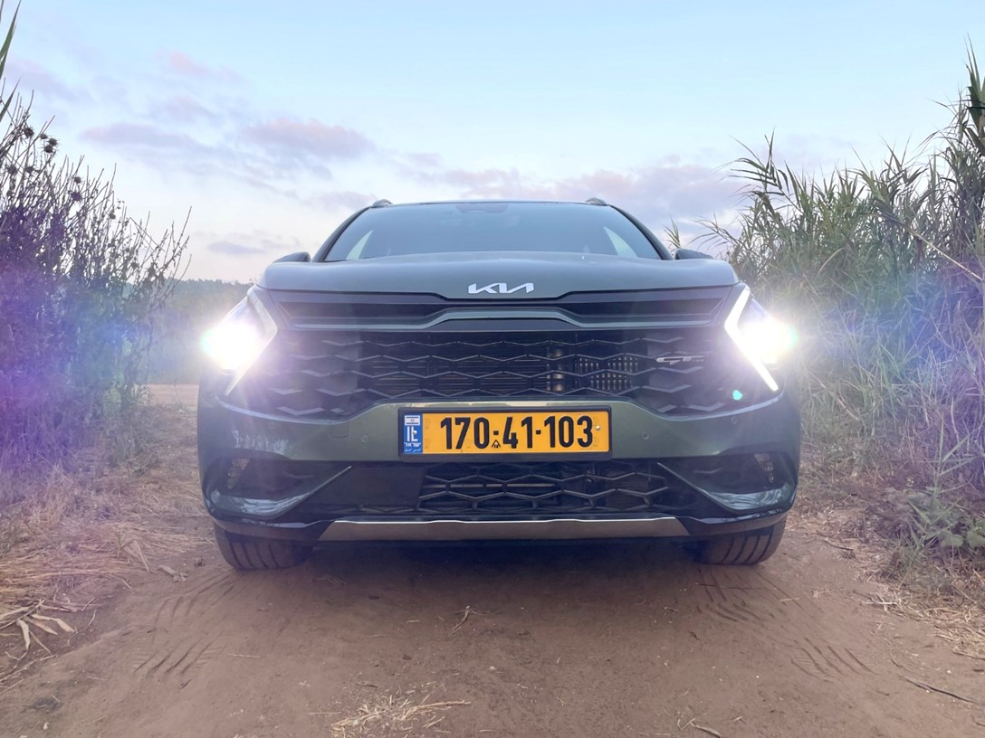 1666193-KIA SPORTAG PHEV - 16-min.jpeg