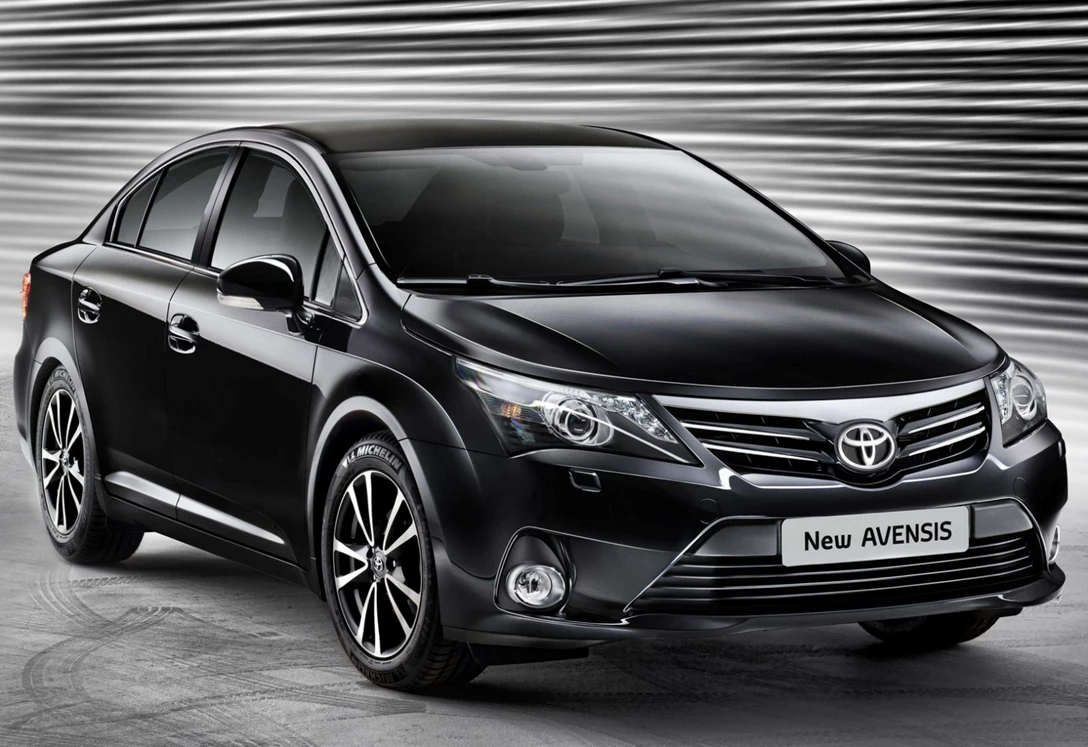 1658459-TOYOTA_AVENSIS_sedan_4_2012_exterior-photos_o_toyota-avensis-sedan-4-doors-2012-model-exterior-photos-4.jpg