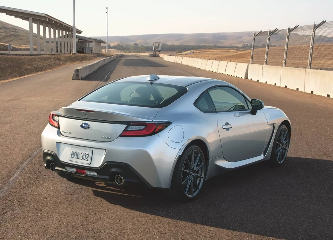 1695452-Subaru-BRZ-2024-03.jpg