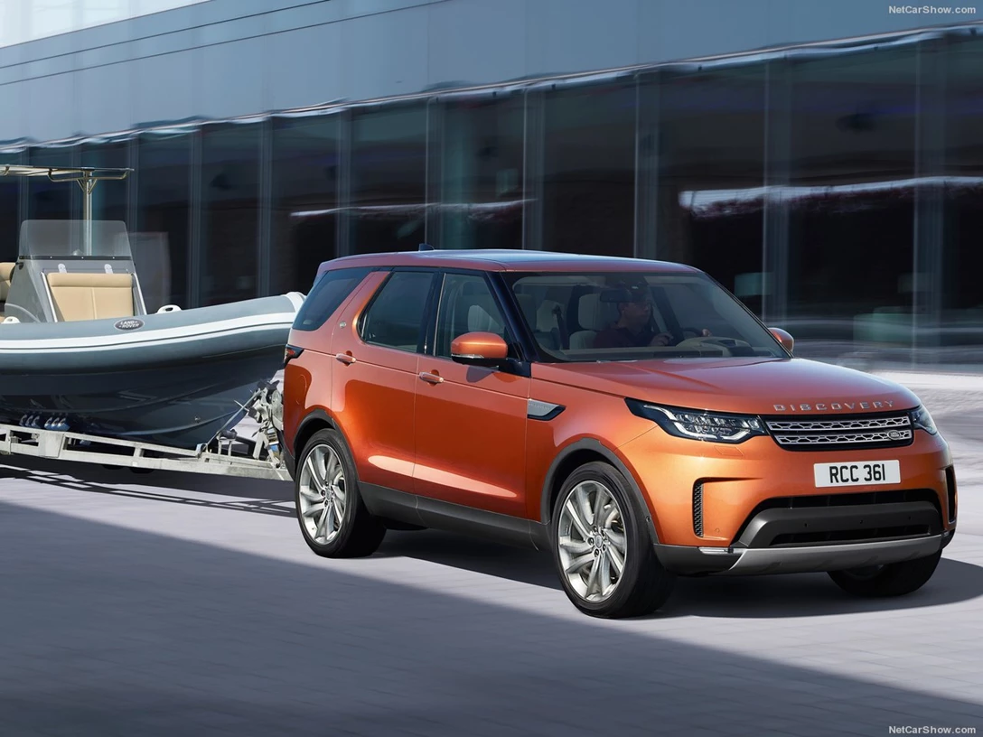 1591034-Land_Rover-Discovery 4.jpg