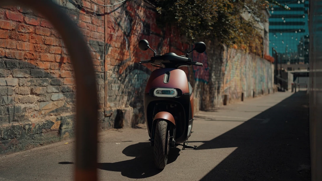 1669416-gogoro 2022.00_17_29_09.Still023 copy.jpg