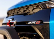 1701653-Chevrolet-Colorado_ZR2-2024-17.jpg