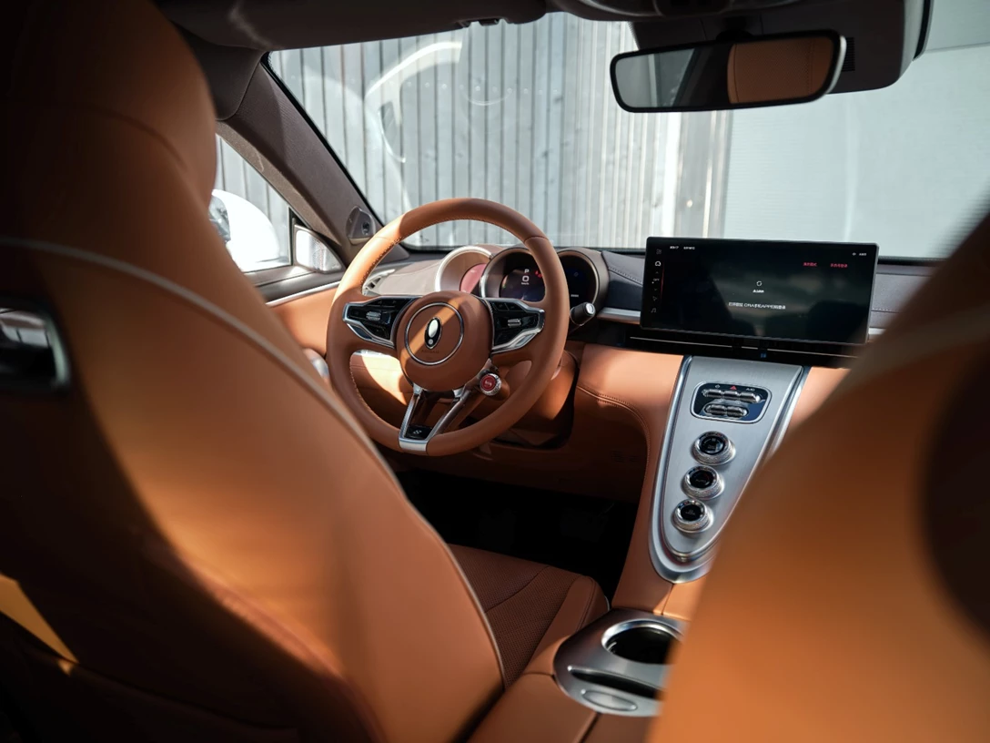 1695423-ORA_The Next Ora Car_inside view-min.jpg