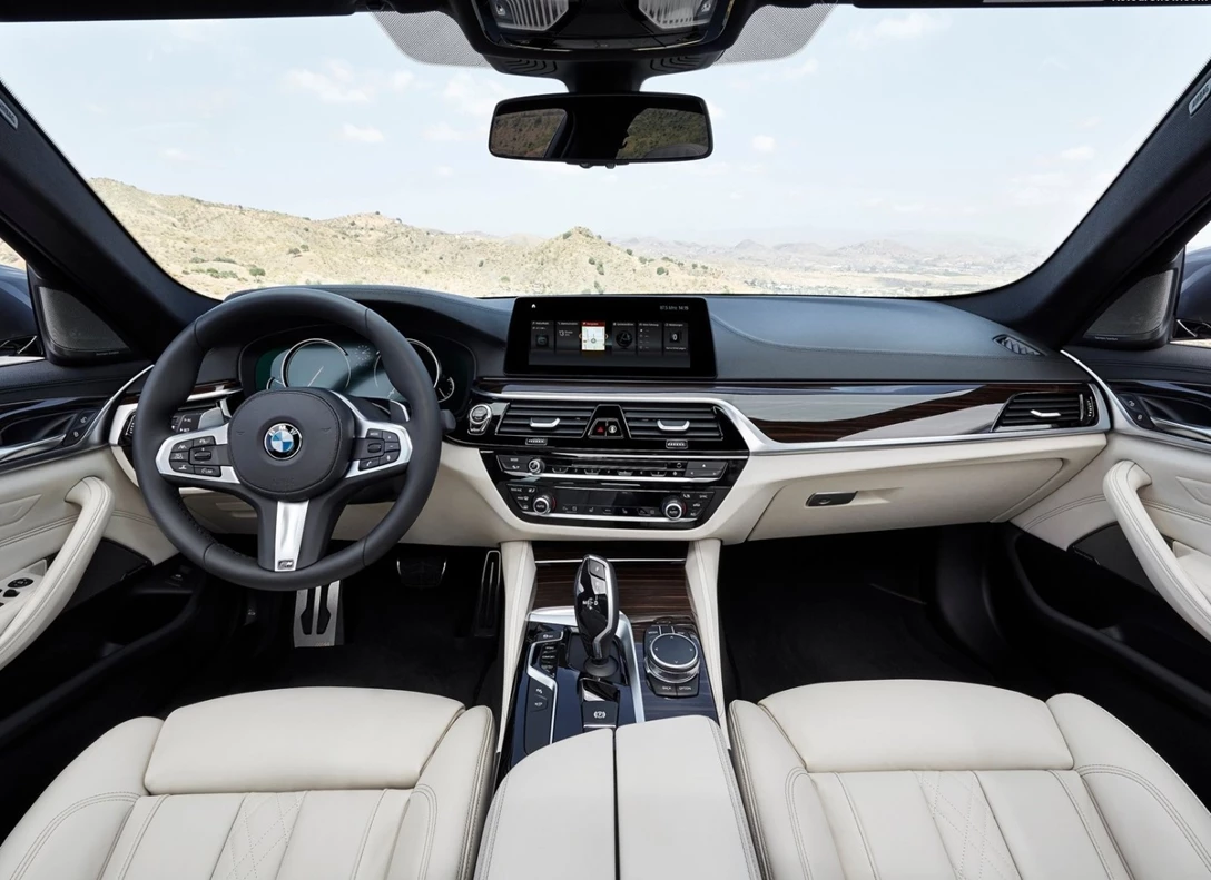 1650175-BMW-5-Series-2018-05.jpg
