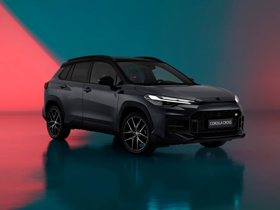 1708766-2025-corollacrossgrsport-001.jpg