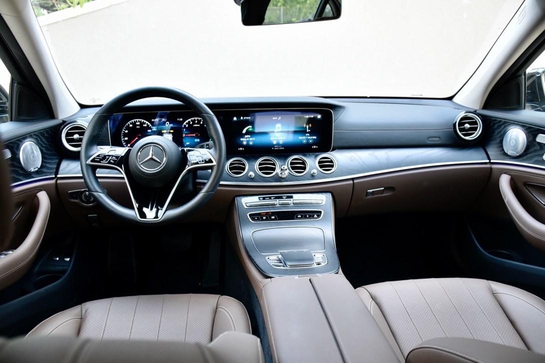 1649065-מרצדס E קלאס - 18.jpeg