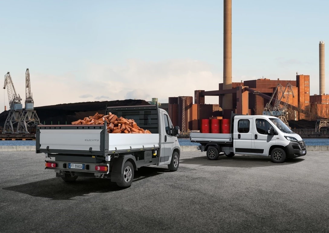 1703563-Fiat-Ducato-2024 (2).jpg