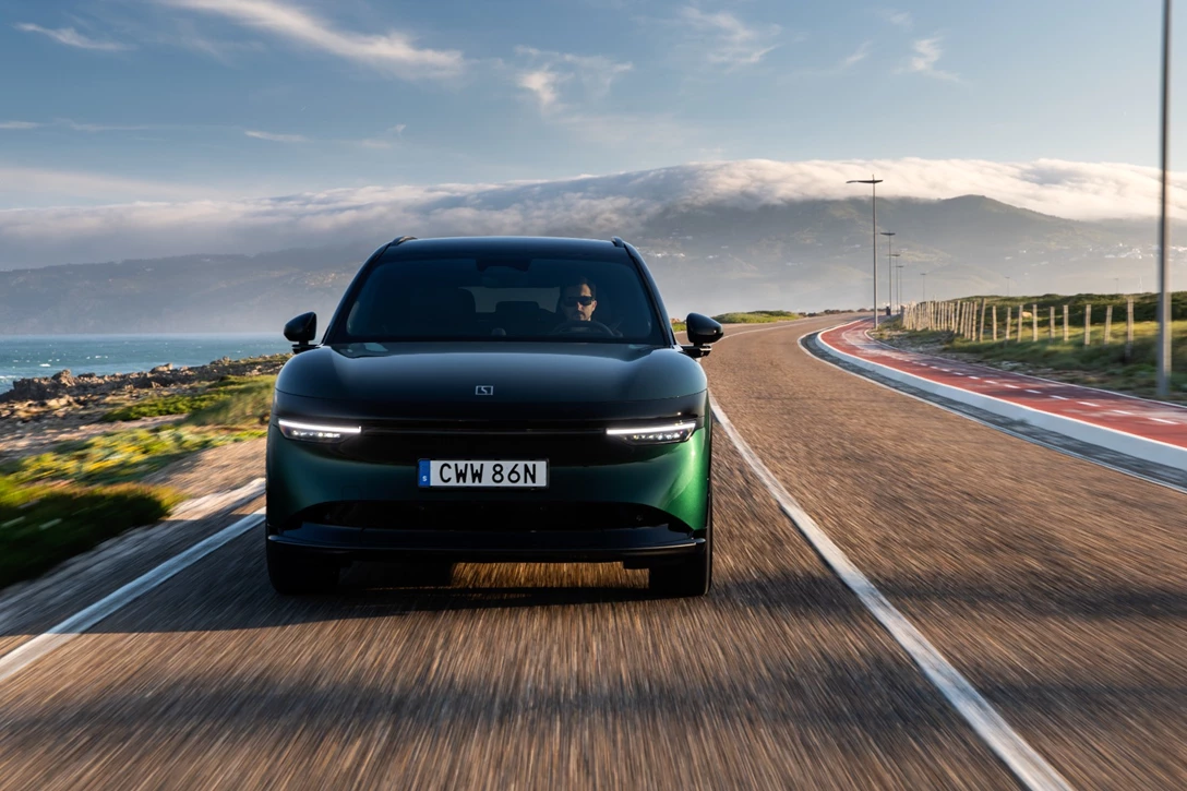 1708020-Zeekr_7X_Forest Green_027.jpg