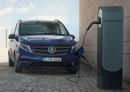 1656204-Mercedes-Vito-2022-04.jpg
