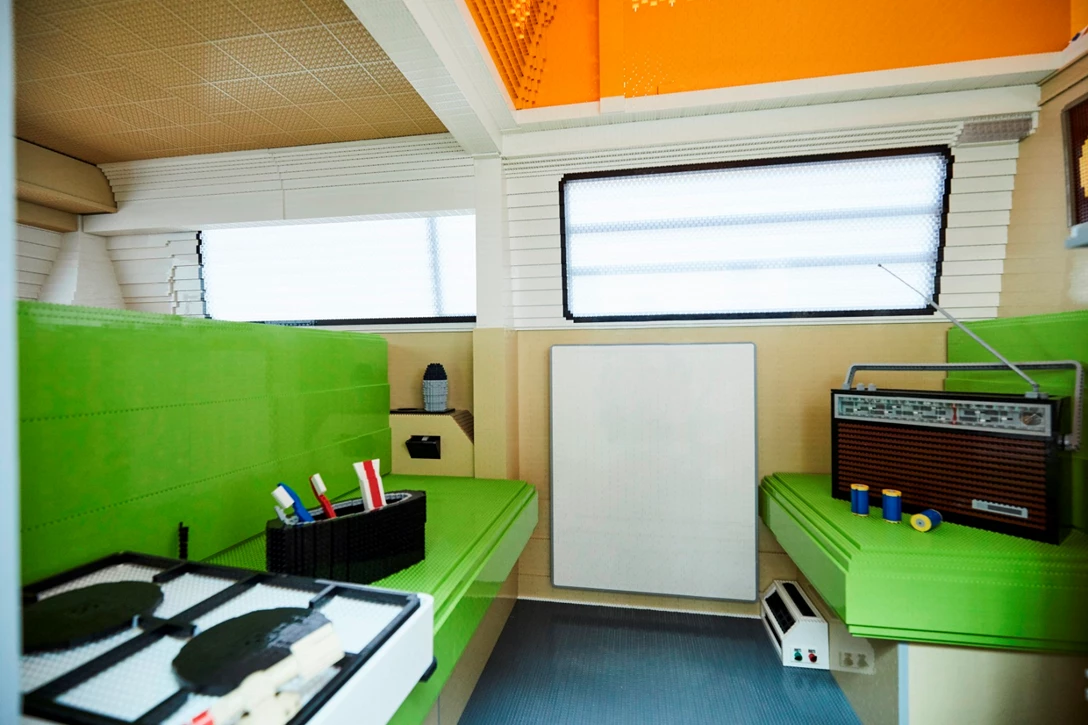 1612113-Brick_Camper_Interior_1.jpg
