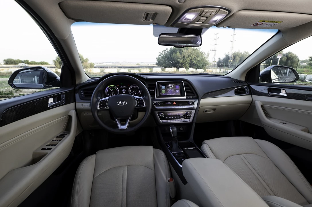 1609142-10-CCC (1).jpg