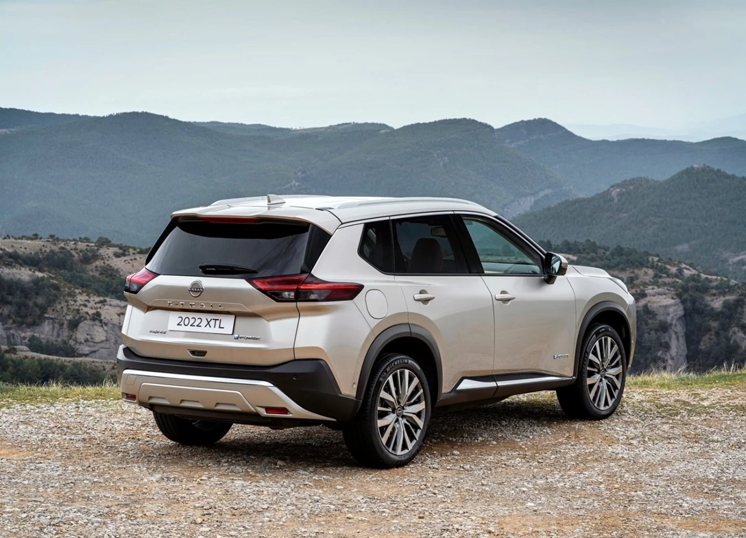 1671277-Nissan-X-Trail-2023-02.jpg