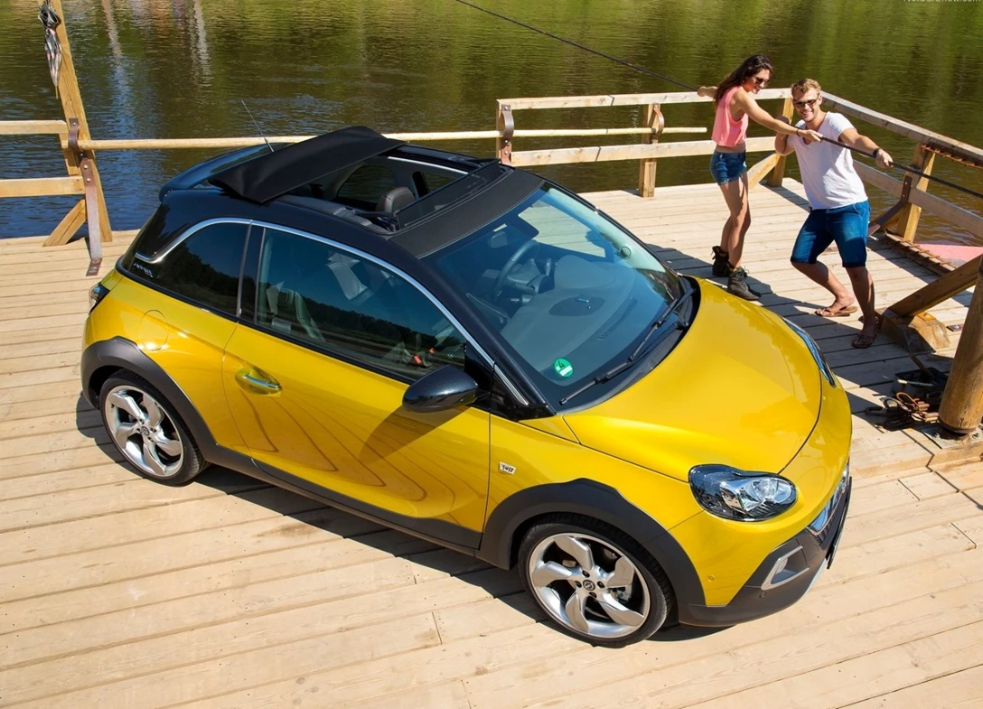 1658960-Opel-Adam-2015-09.jpg