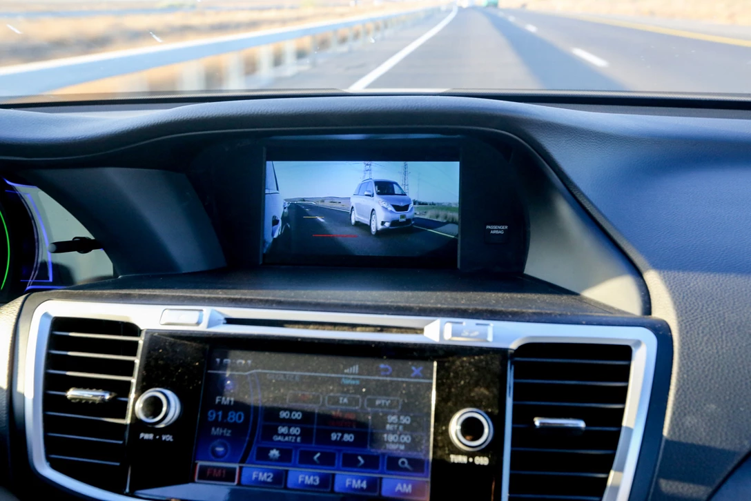 טויוטה סיינה 2014 (צילום: רונן טופלברג)