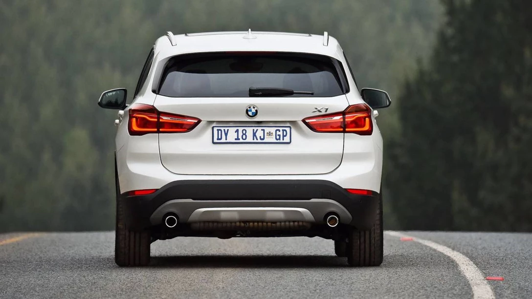 1648875-2016-bmw-x1.jpg
