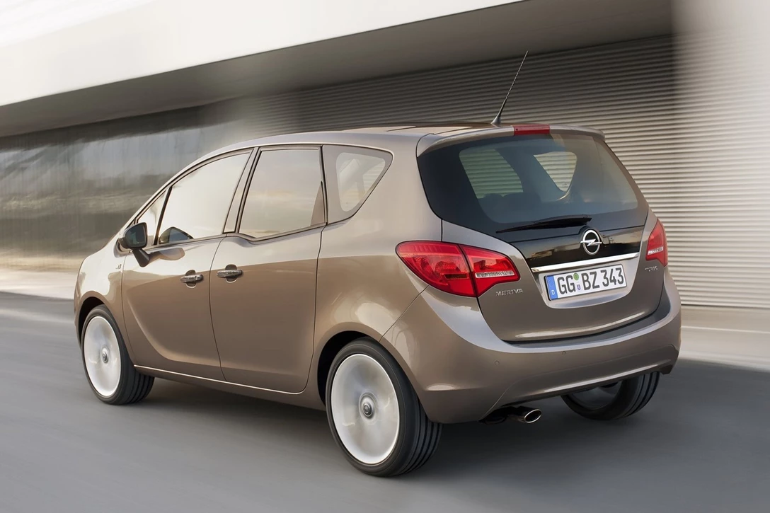 אופל מריבה 2011