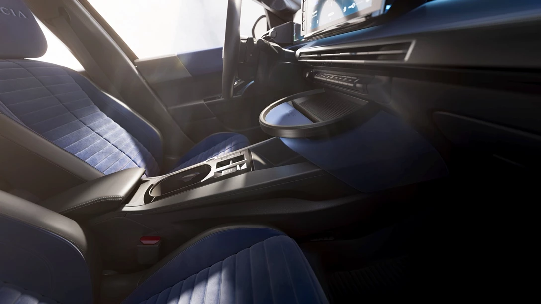 1694491-NewLANCIAYPSILONEDIZIONELIMITATACASSINAMHEV (1)-min.jpg