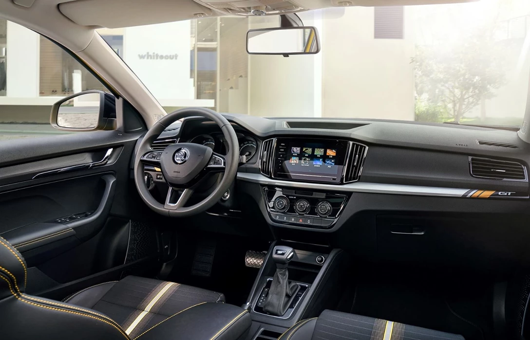 1624669-22_KAMIQ GT.jpg