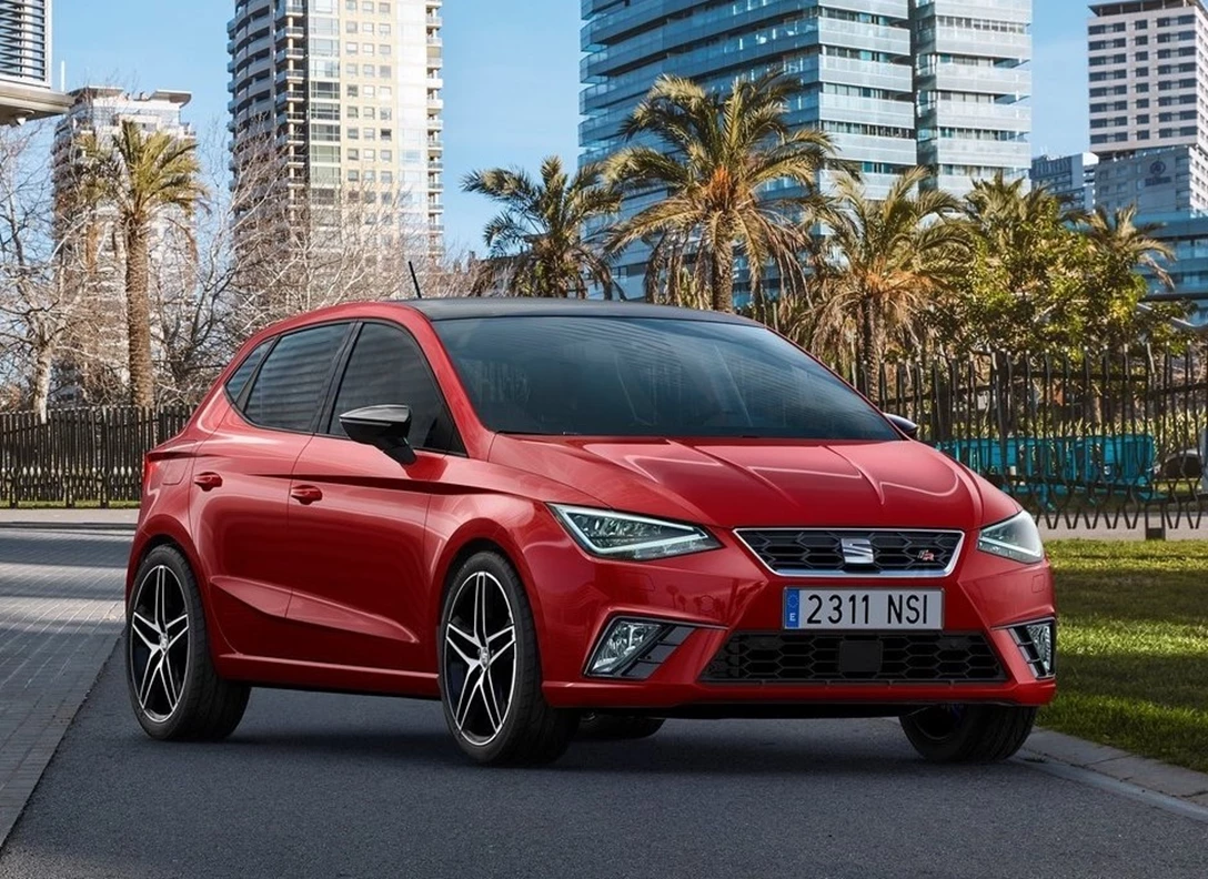 1639150-Seat-Ibiza-2017-02.jpg