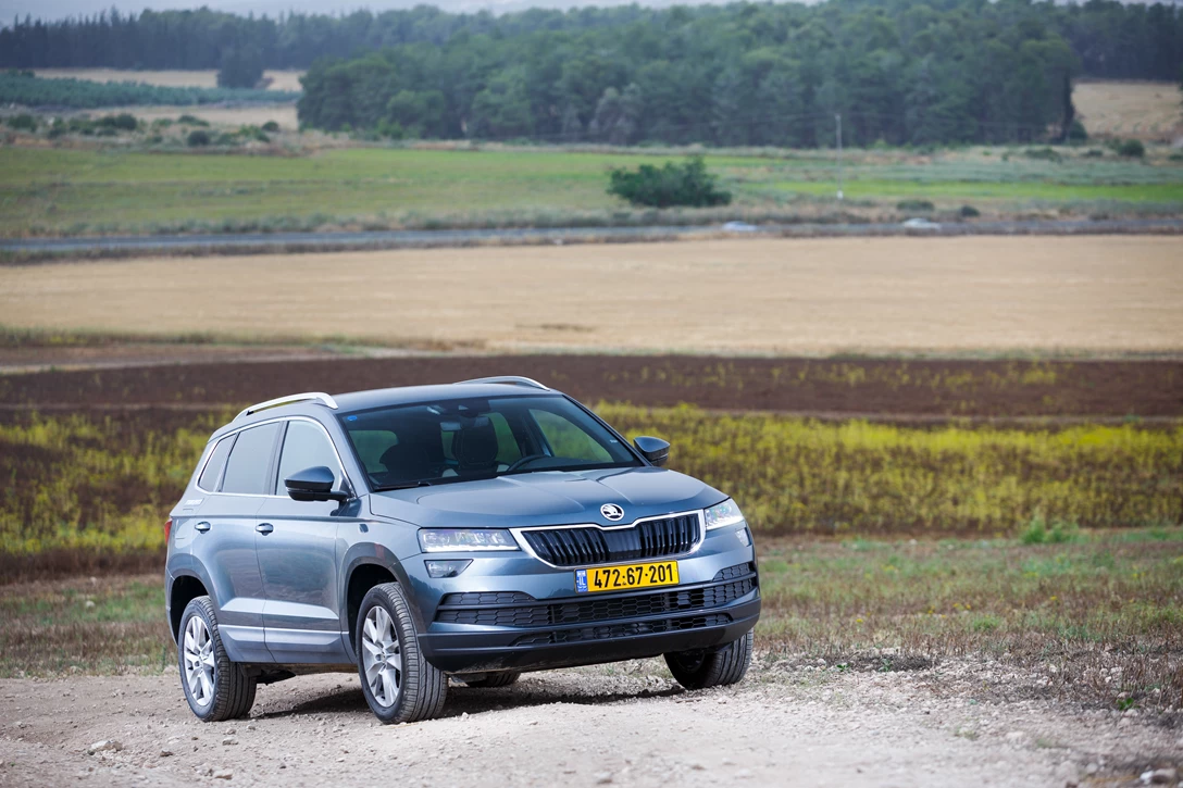 1597374-סקודה קארוק - מבחן דרכים (1.0 ל) (2).jpg