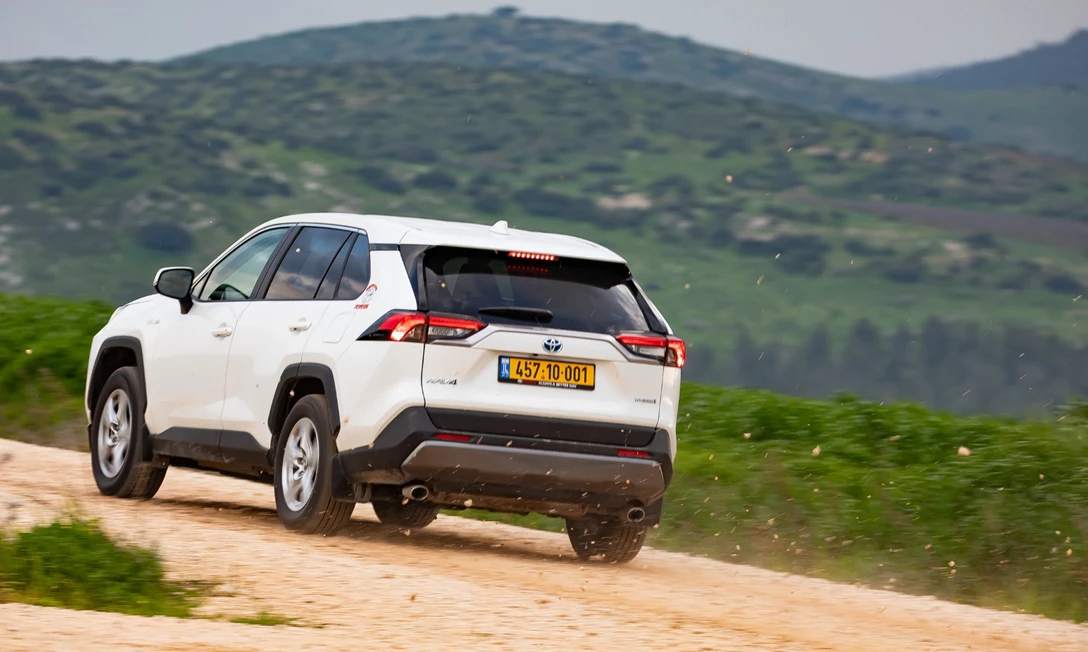 1612518-טויוטה ראב 4 (22).jpg