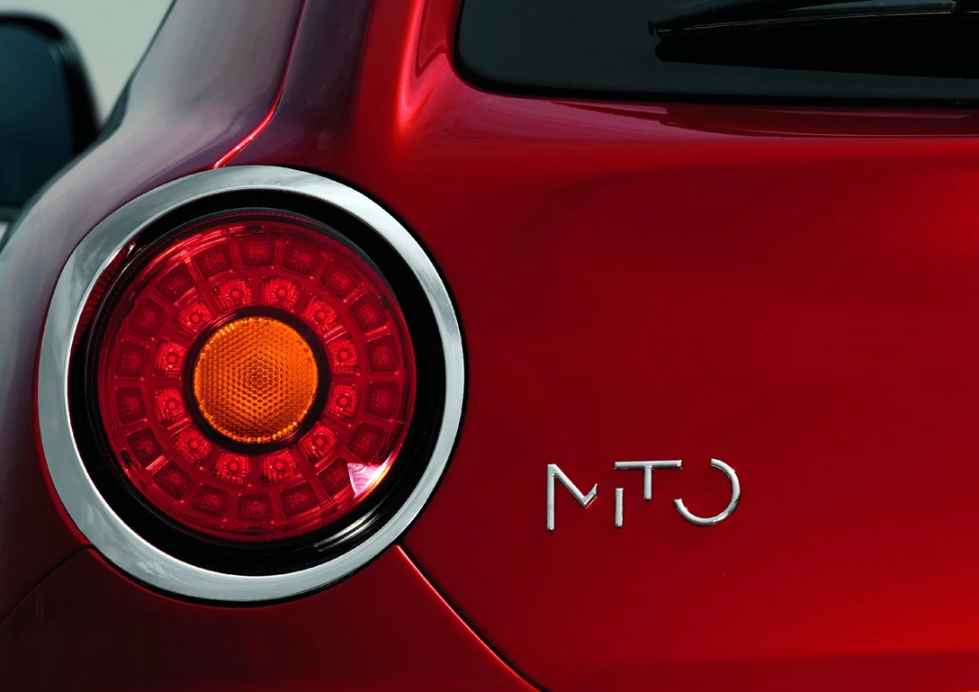 אלפא רומיאו מיטו