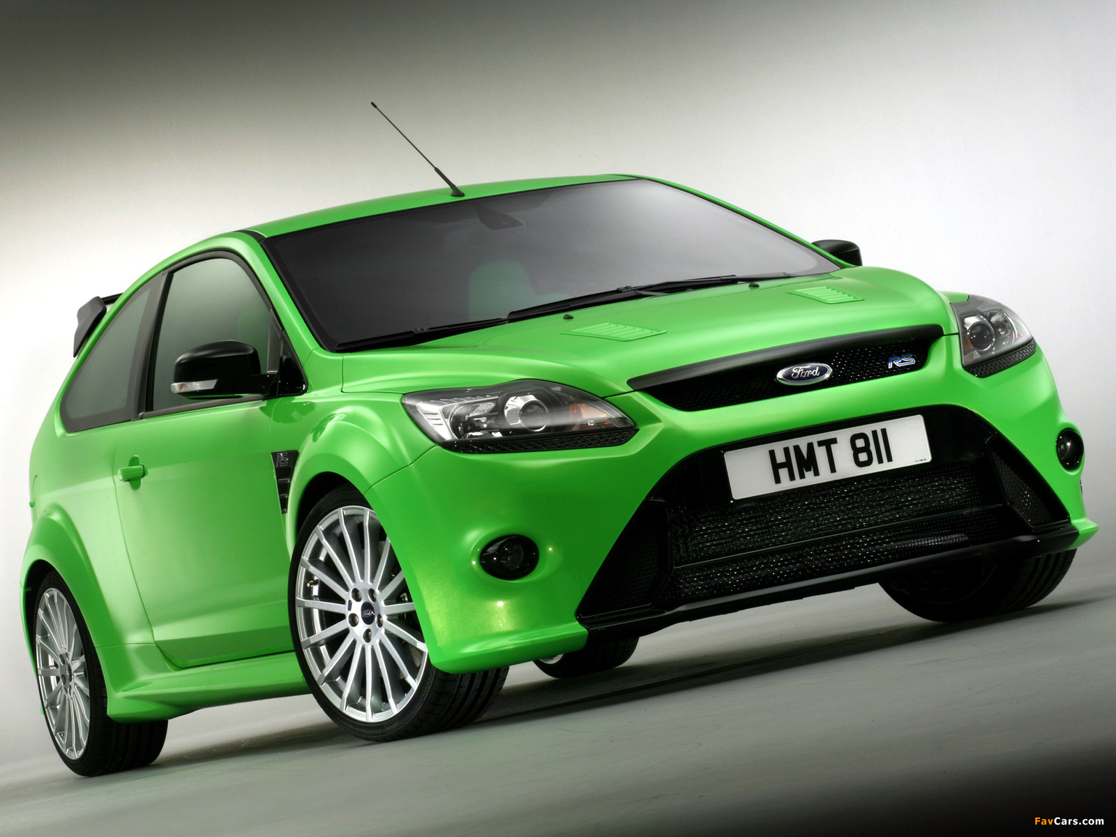 1603127_ford_focus_1.jpg
