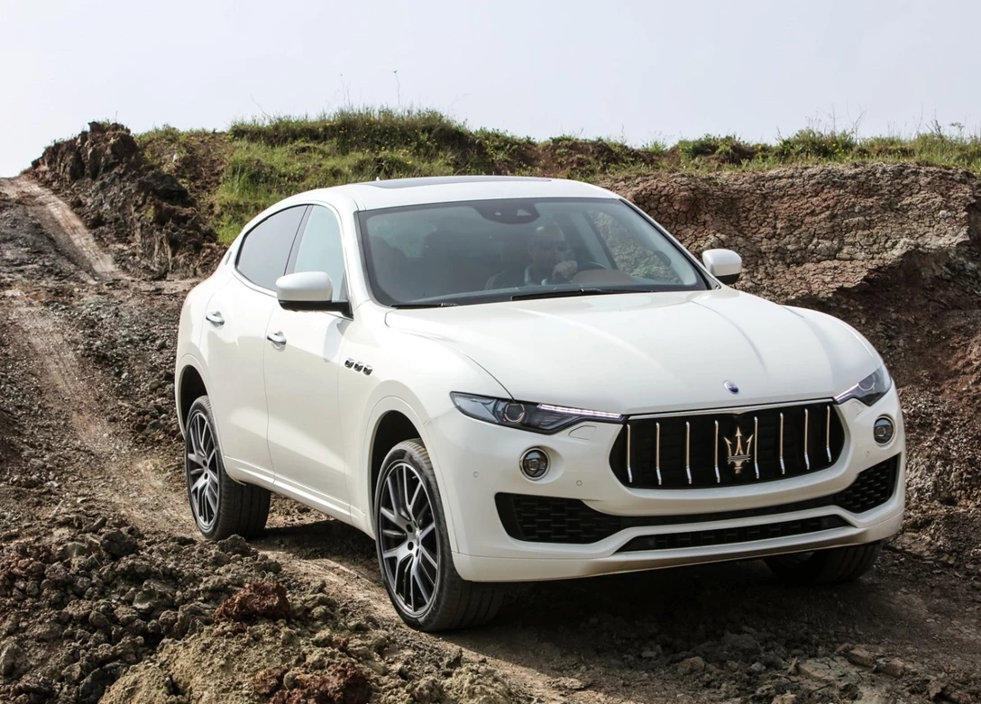 1664371-Maserati-Levante-2019-01.jpg