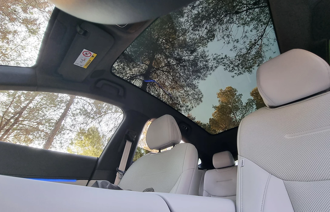 xpeng g6 fl (12)-min.jpg