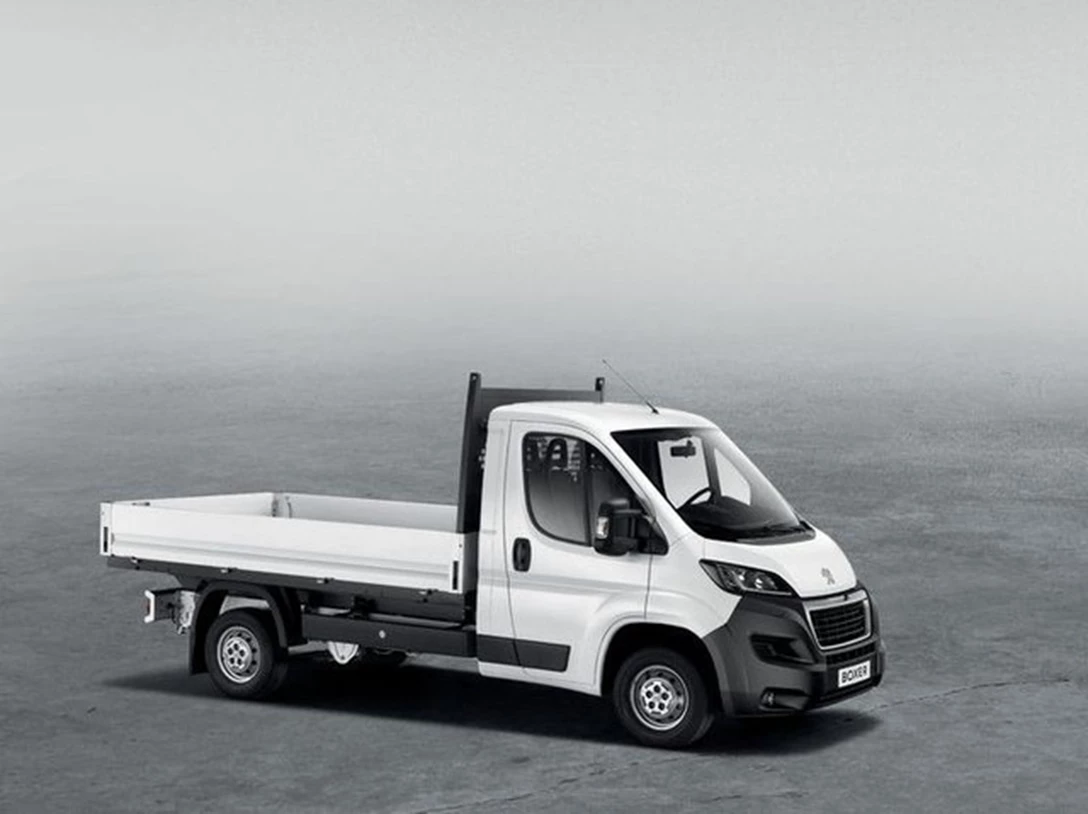 1602075-Peugeot-Boxer-5.jpg