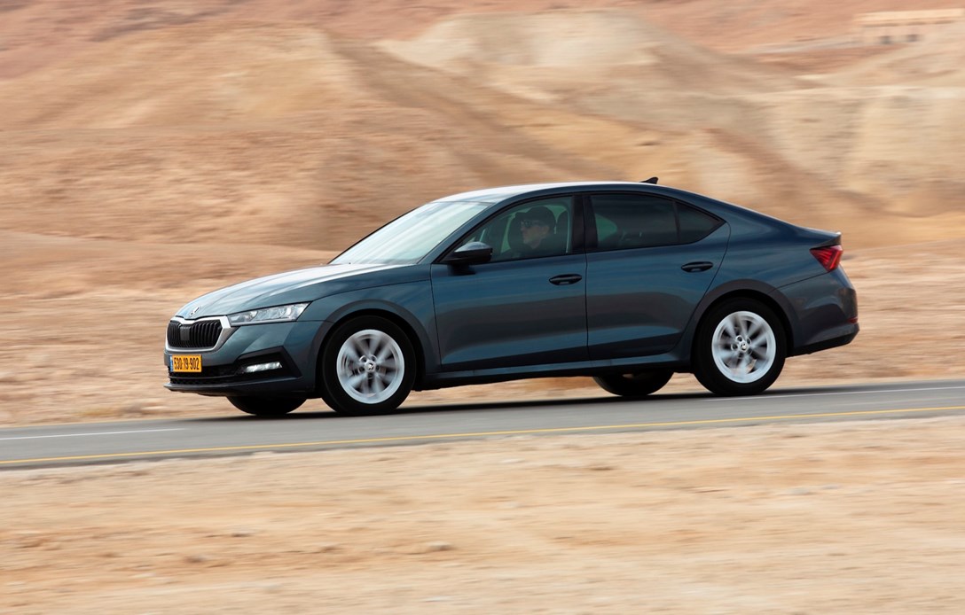 1657610-השוואתי משפחתיות - 2.jpeg